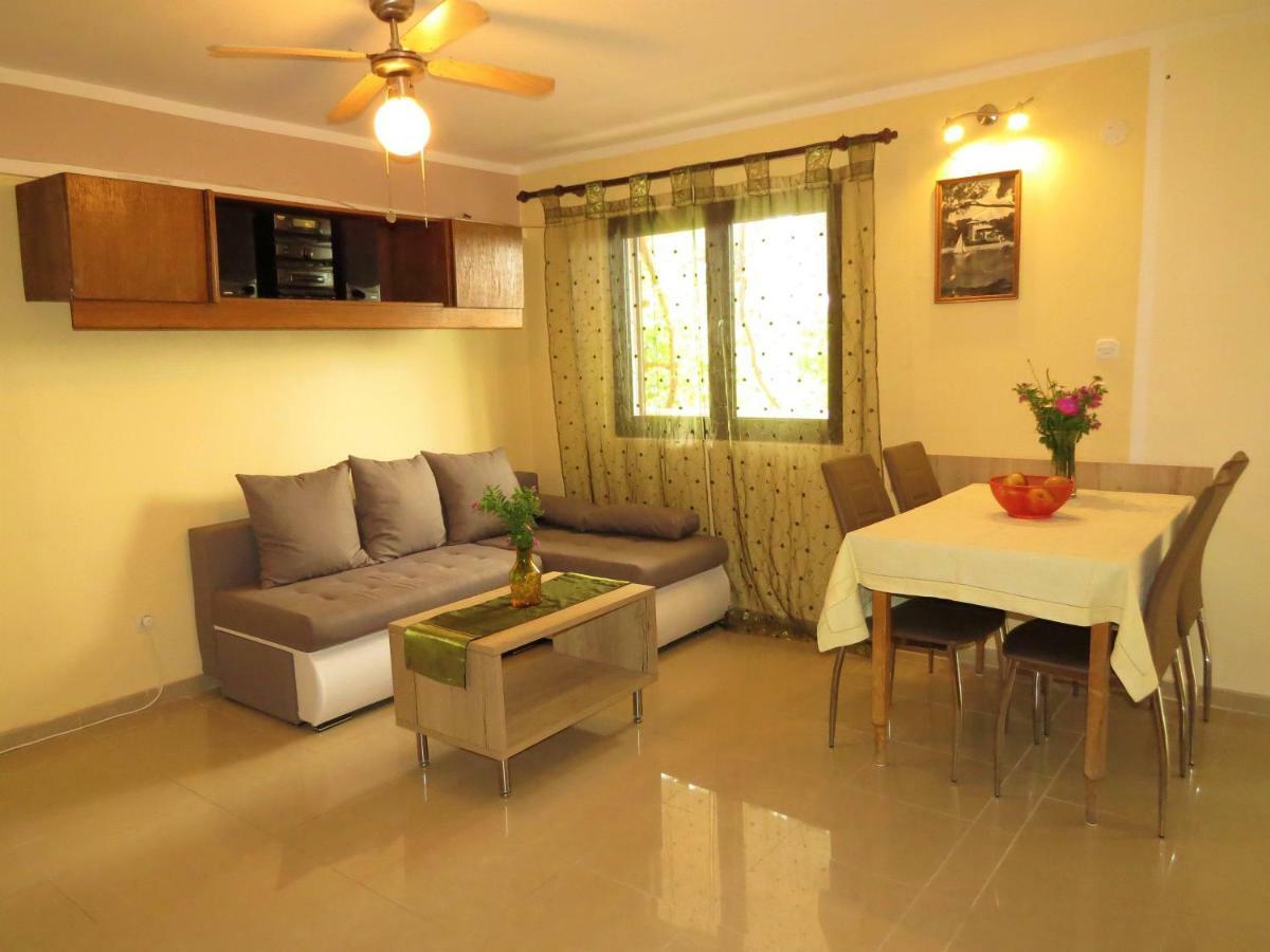 Great Apartment Mali Lošinj Extérieur photo